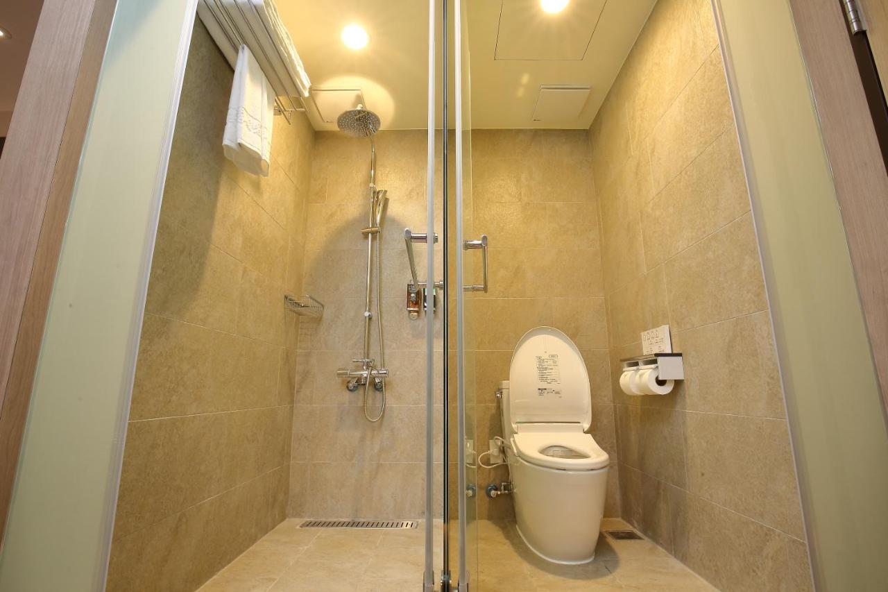 Kloud Hotel Taizhong Zewnętrze zdjęcie