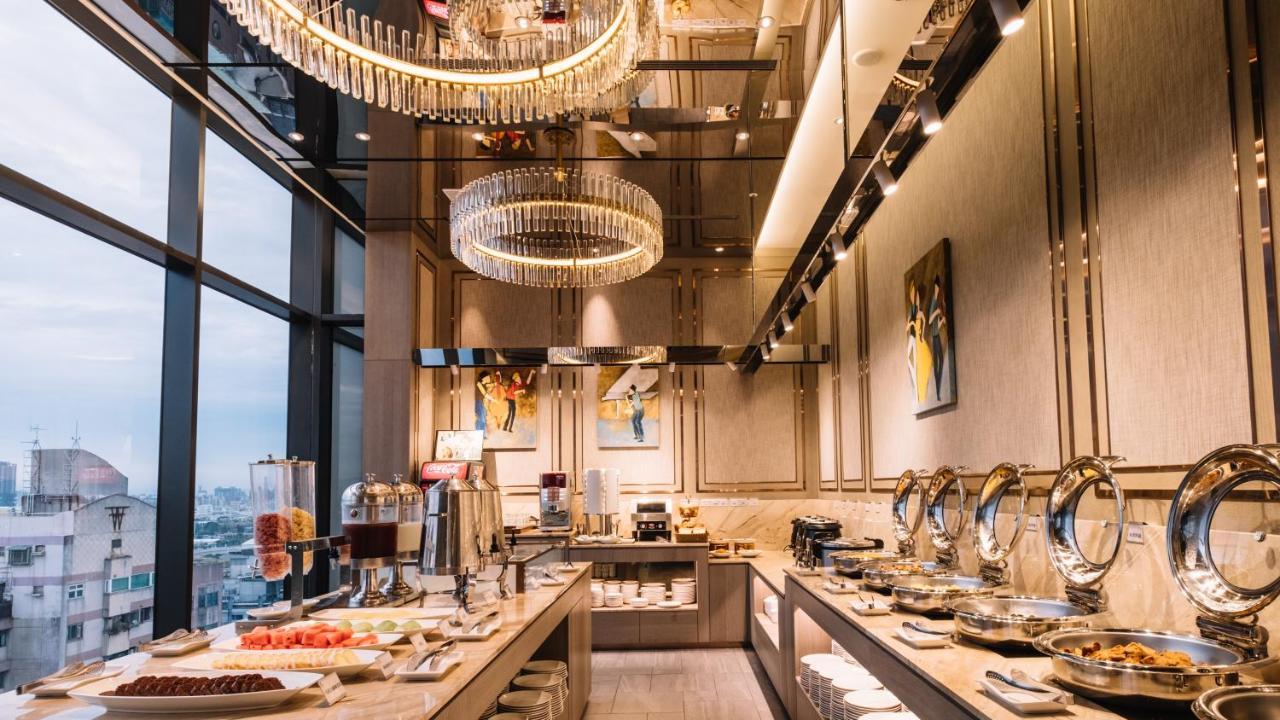 Kloud Hotel Taizhong Zewnętrze zdjęcie