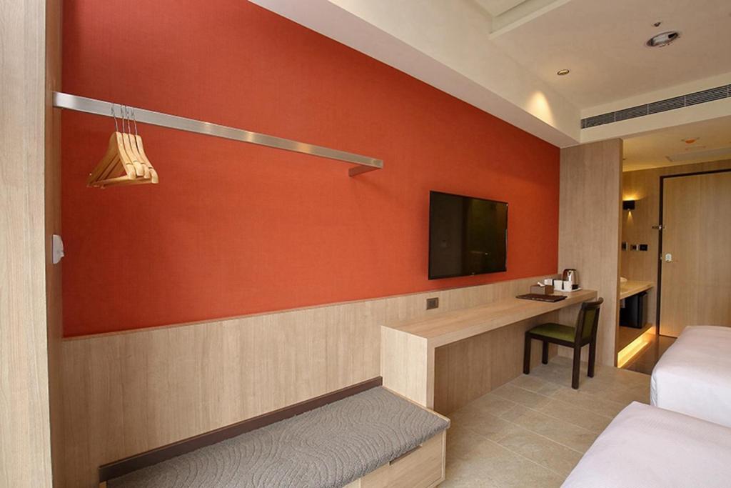 Kloud Hotel Taizhong Zewnętrze zdjęcie