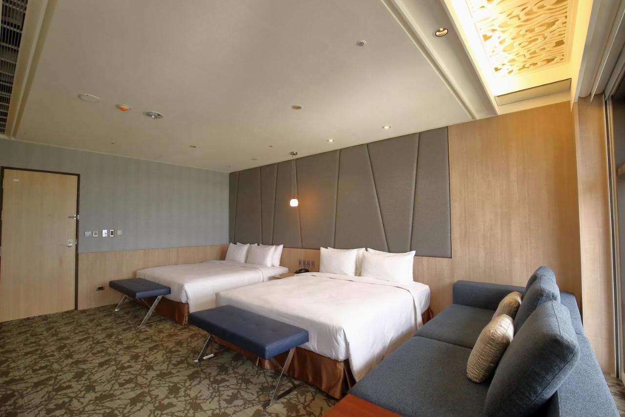 Kloud Hotel Taizhong Zewnętrze zdjęcie
