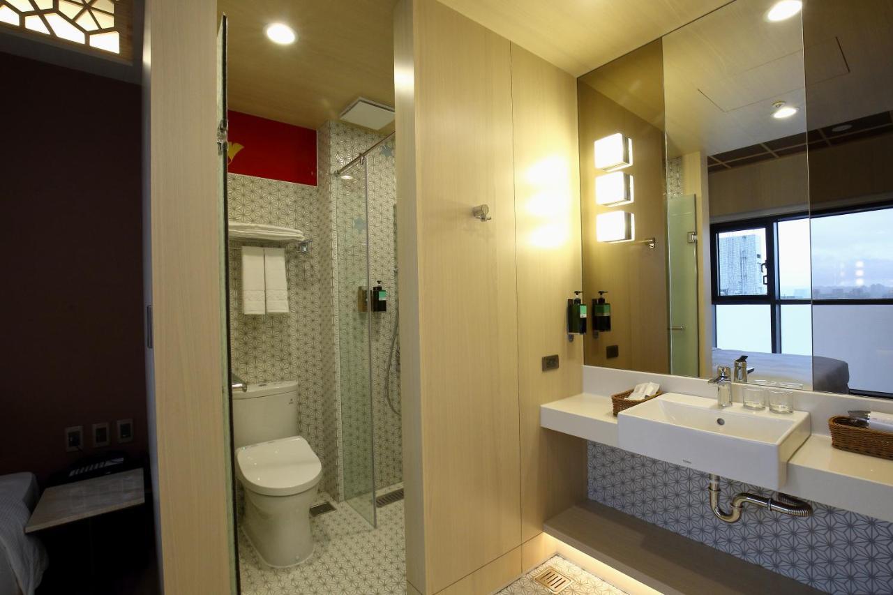 Kloud Hotel Taizhong Zewnętrze zdjęcie