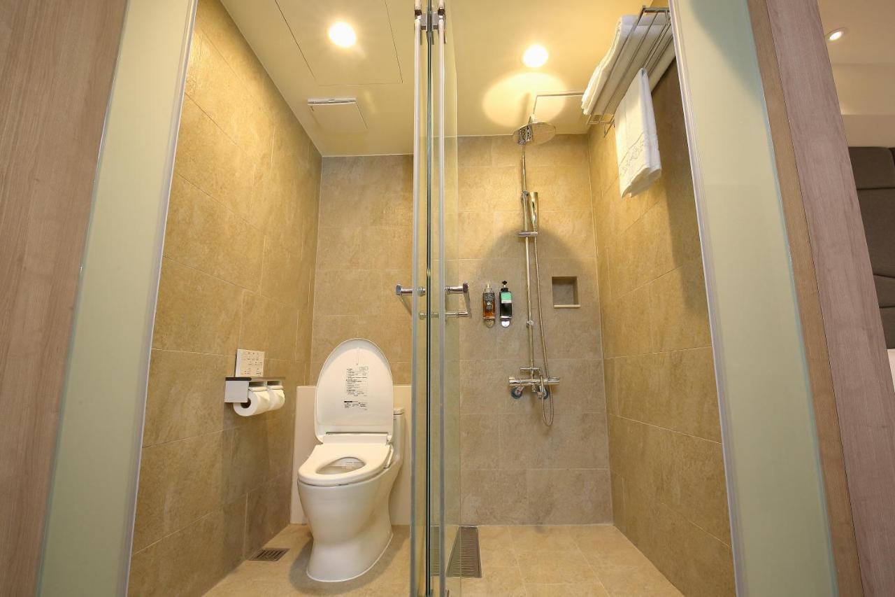 Kloud Hotel Taizhong Zewnętrze zdjęcie
