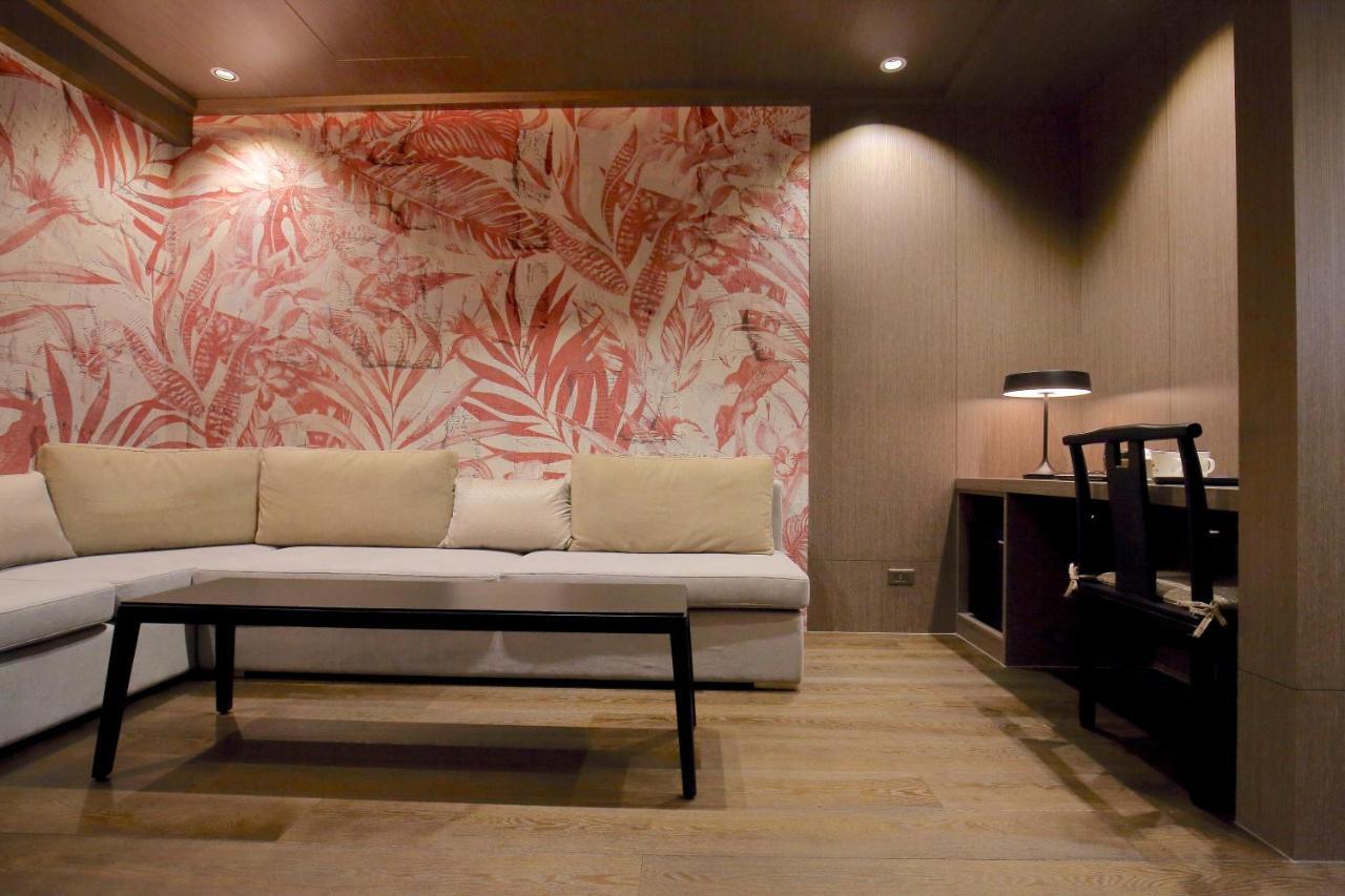 Kloud Hotel Taizhong Zewnętrze zdjęcie