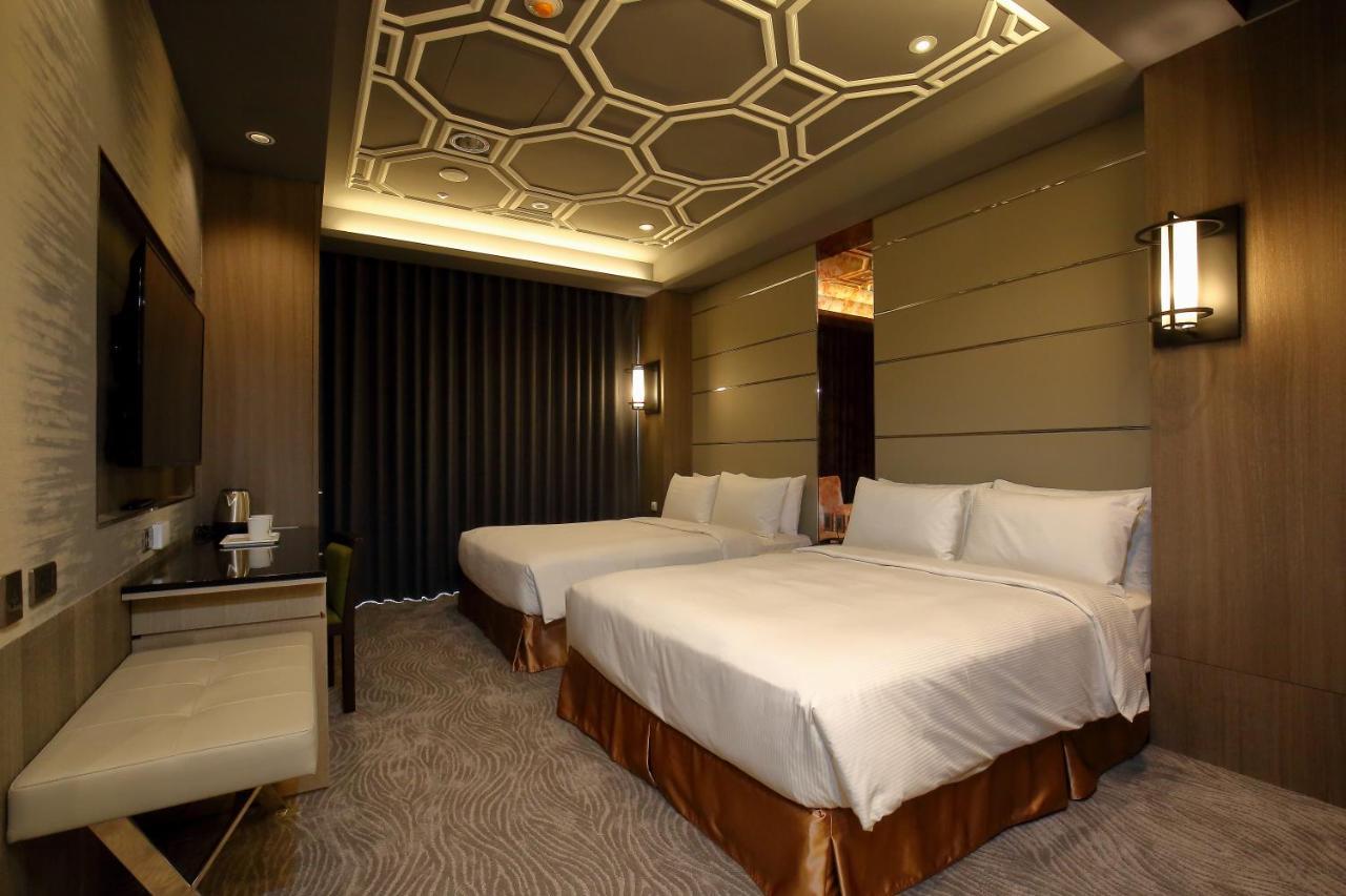 Kloud Hotel Taizhong Zewnętrze zdjęcie