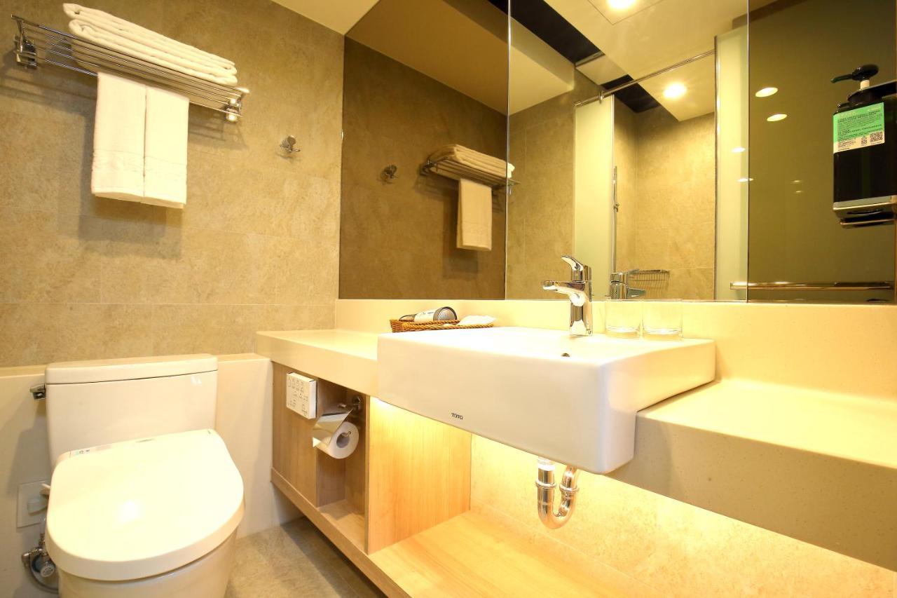Kloud Hotel Taizhong Zewnętrze zdjęcie
