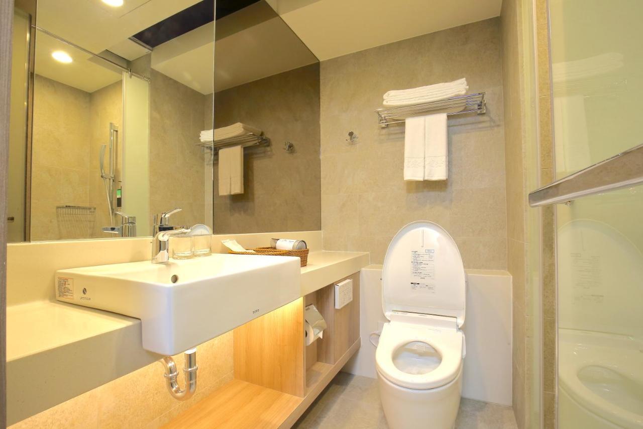 Kloud Hotel Taizhong Zewnętrze zdjęcie